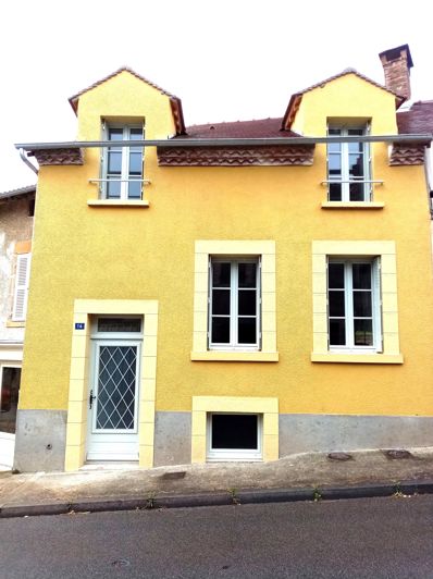 Image No.2-Maison de 2 chambres à vendre à Magnac-Laval