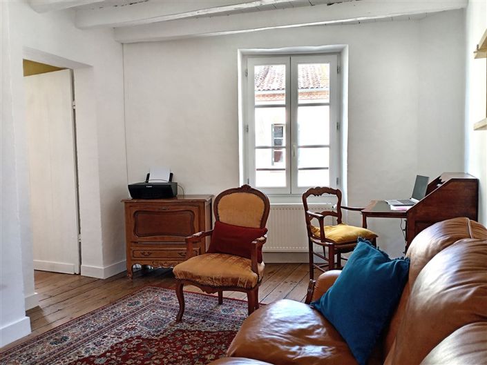 Image No.11-2 Bed House for sale