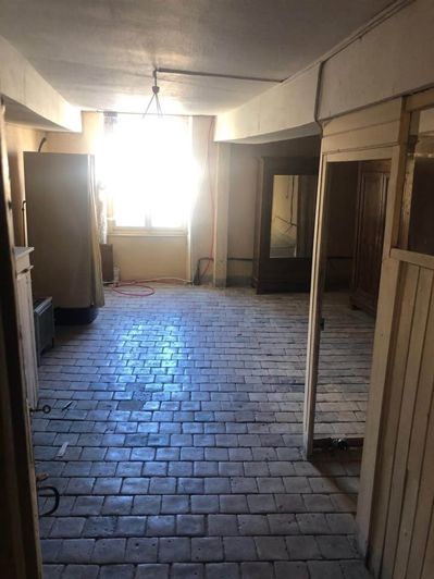 Image No.17-2 Bed House for sale