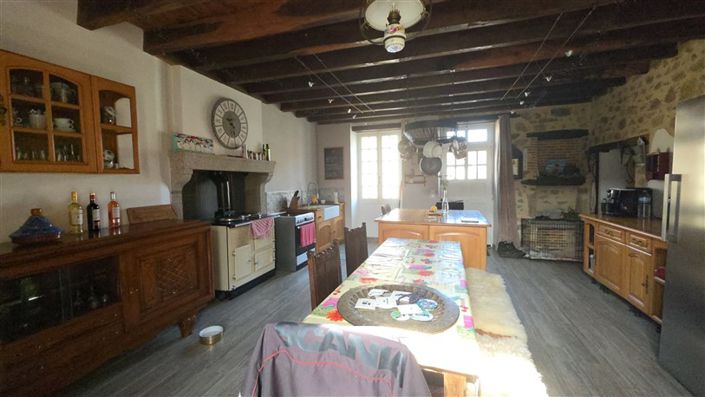 Image No.4-2 Bed House for sale