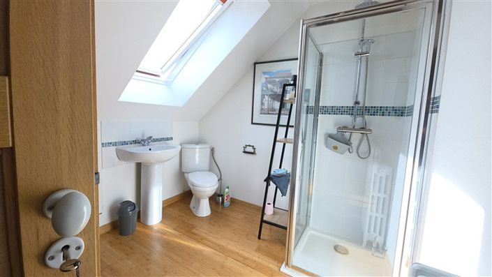 Image No.9-Maison de 2 chambres à vendre à Lussac-les-Églises