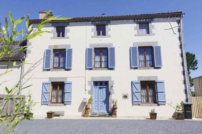 Image No.1-4 Bed House for sale