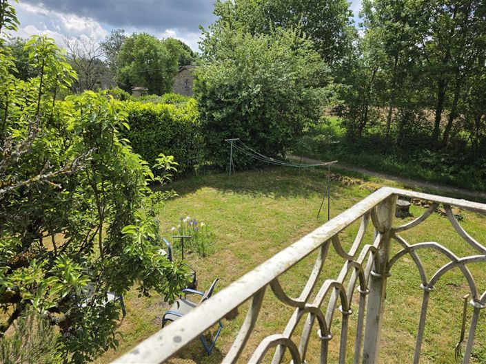 Image No.17-5 Bed House for sale