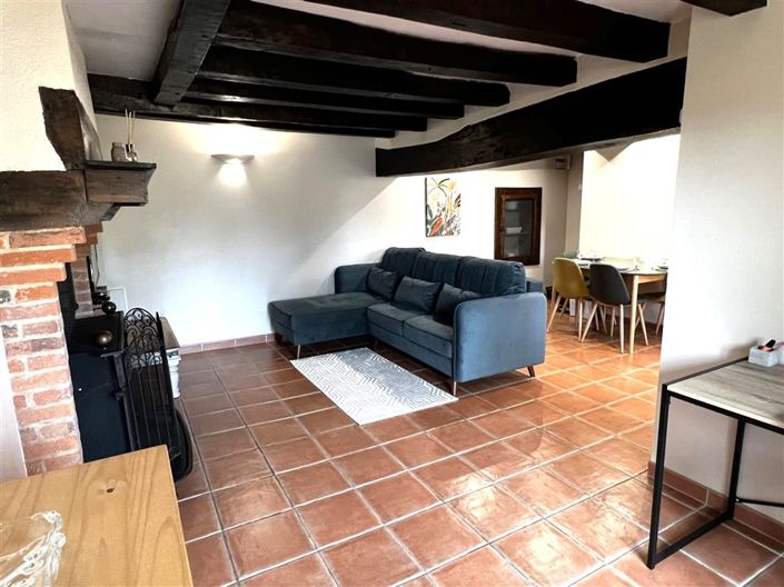 Image No.24-6 Bed House for sale