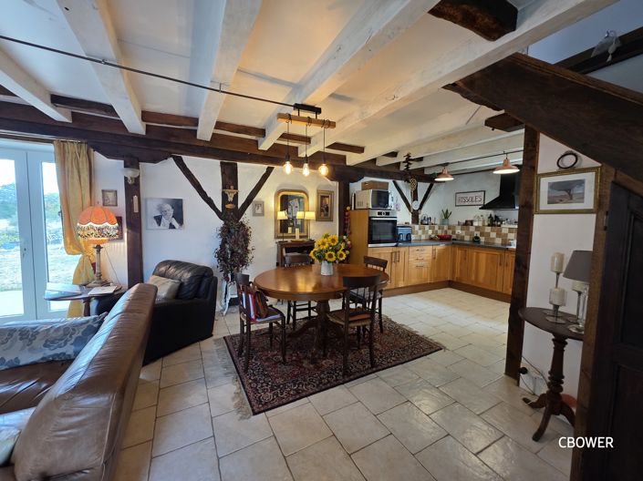 Image No.3-6 Bed House for sale