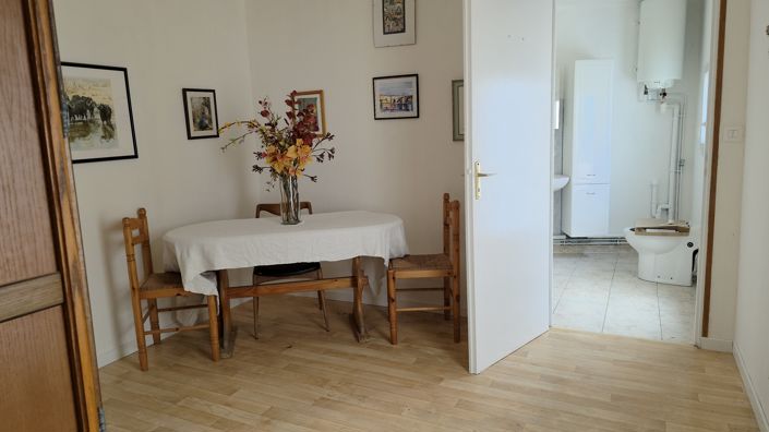 Image No.22-6 Bed House for sale