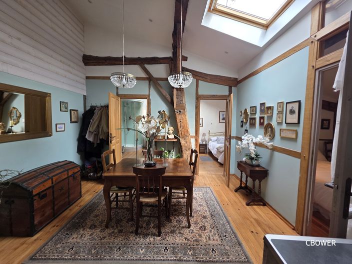 Image No.13-6 Bed House for sale