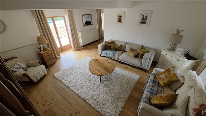 Image No.25-11 Bed House for sale