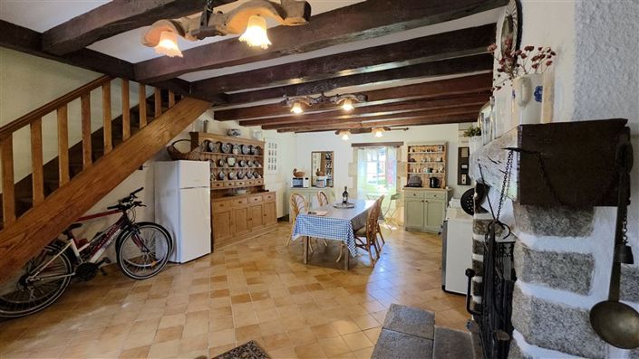 Image No.8-Maison de campagne de 3 chambres à vendre à Darnac