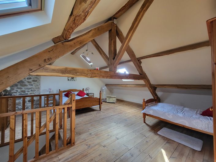 Image No.26-4 Bed House for sale