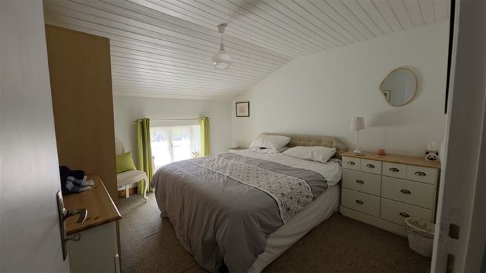 Image No.15-2 Bed House for sale