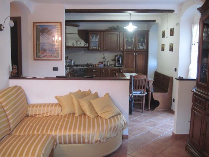 Image No.4-3 Bed Property for sale