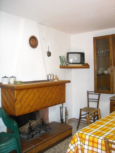 Image No.3-2 Bed Semi-Detached for sale