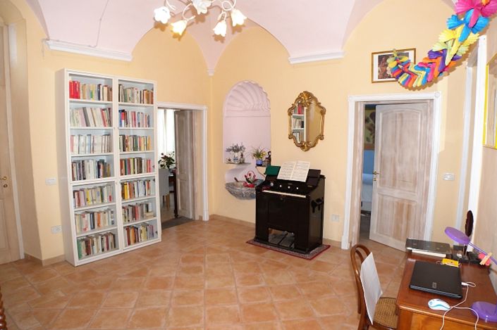 Image No.5-3 Bed Apartment for sale