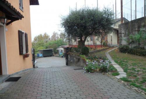 Image No.2-3 Bed Property for sale