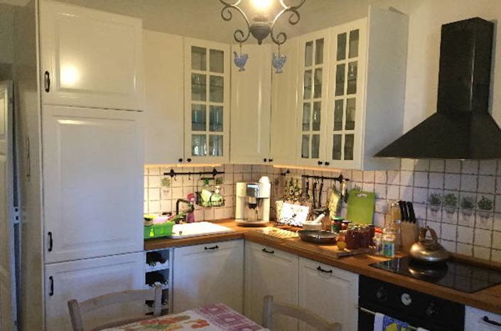 Image No.6-3 Bed Property for sale