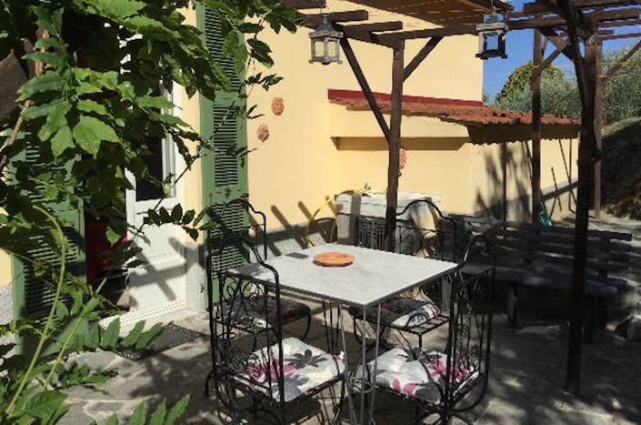 Image No.8-3 Bed Property for sale