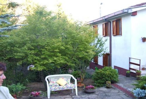 Image No.2-2 Bed Property for sale