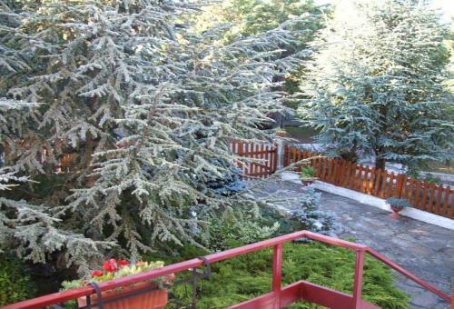 Image No.9-2 Bed Property for sale