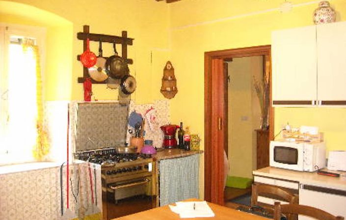 Image No.6-2 Bed Semi-Detached for sale