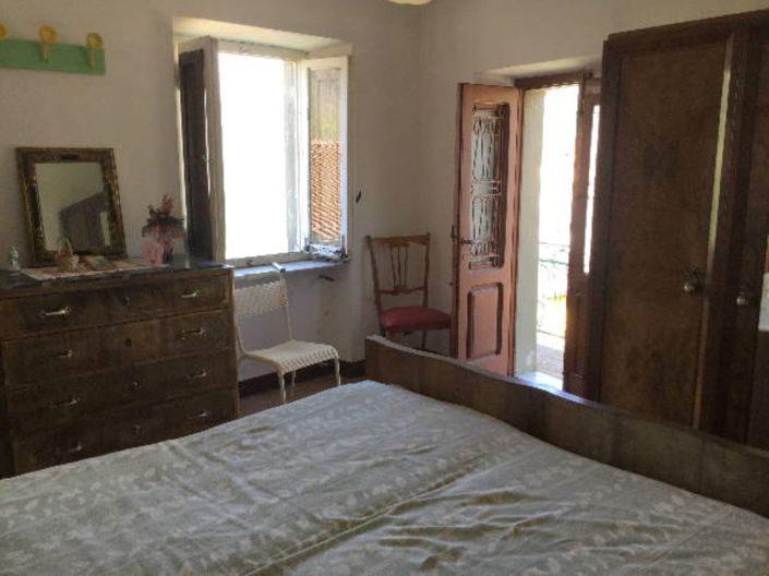 Image No.7-3 Bed Property for sale