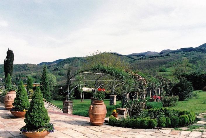 Image No.10-4 Bed Property for sale