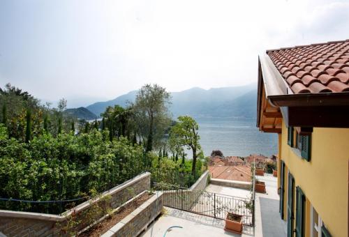 Image No.3-3 Bed Villa for sale