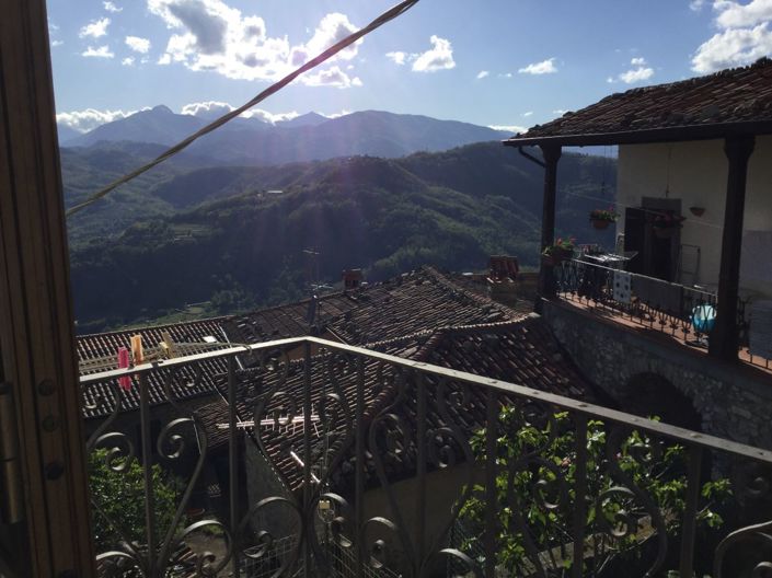 Image No.2-2 Bed Semi-Detached for sale