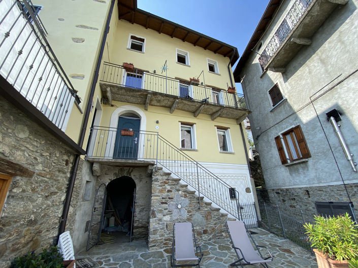 Image No.12-3 Bed Semi-Detached for sale