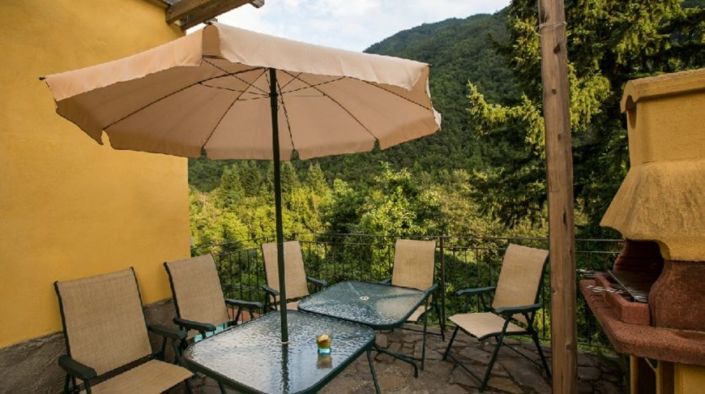 Image No.4-4 Bed Property for sale