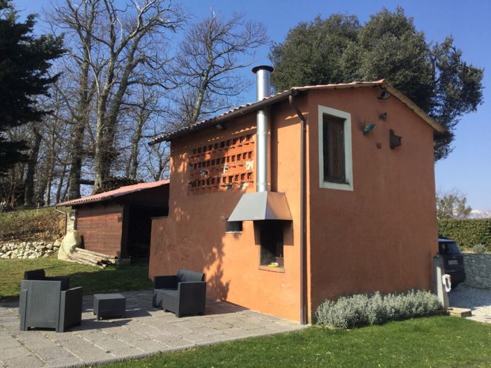 Image No.15-4 Bed Property for sale