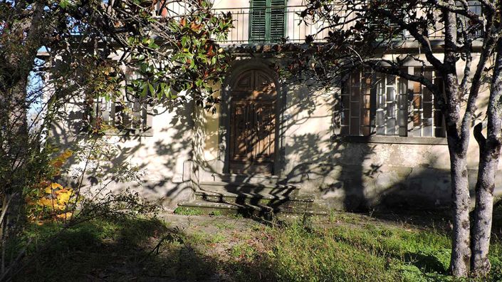 Image No.5-5 Bed Property for sale