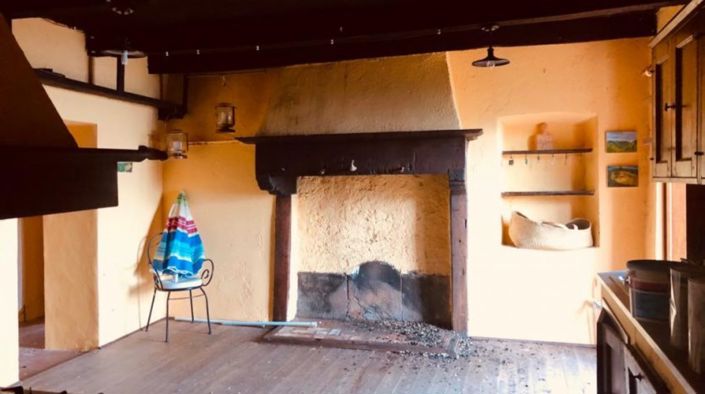 Image No.11-5 Bed Property for sale