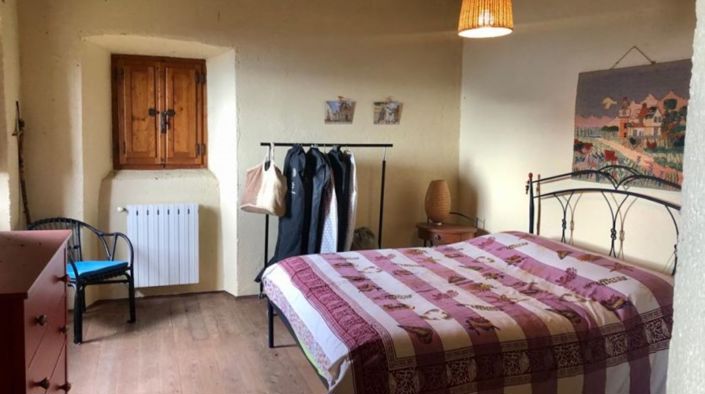 Image No.7-5 Bed Property for sale