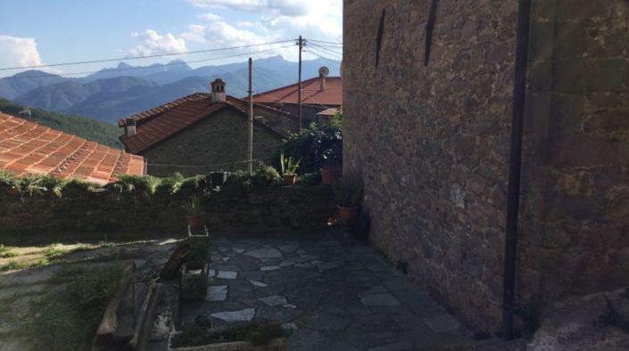 Image No.2-3 Bed House for sale