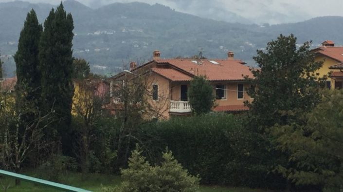 Image No.15-4 Bed Property for sale