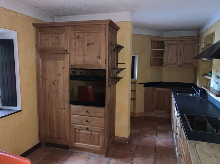 Image No.5-3 Bed Property for sale