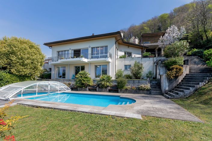 Image No.2-4 Bed Villa for sale