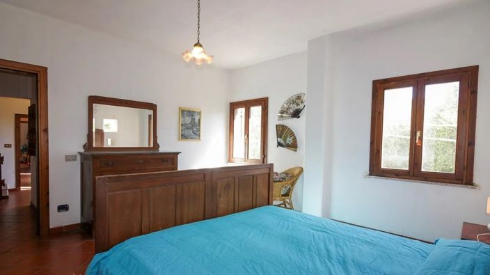 Image No.10-3 Bed Semi-Detached for sale