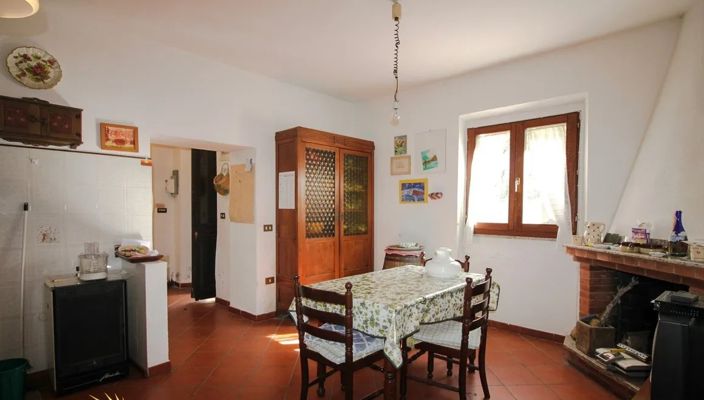 Image No.7-3 Bed Semi-Detached for sale