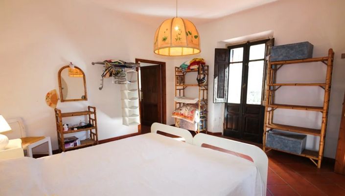 Image No.8-3 Bed Semi-Detached for sale