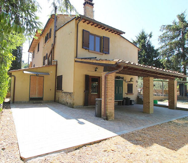 Image No.2-3 Bed Semi-Detached for sale