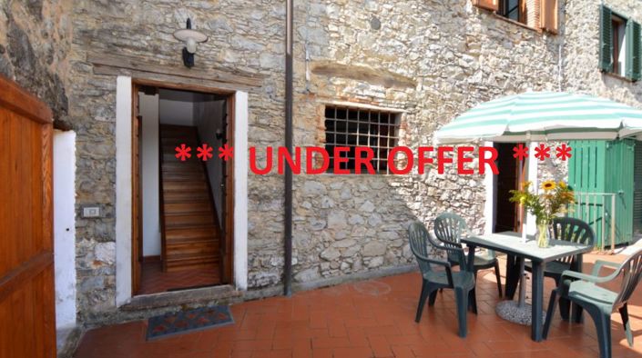 Image No.1-2 Bed House for sale