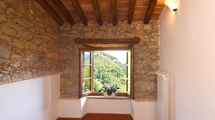 Image No.10-2 Bed House for sale