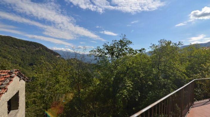 Image No.12-2 Bed House for sale