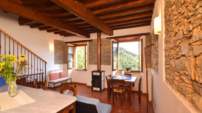 Image No.5-2 Bed House for sale