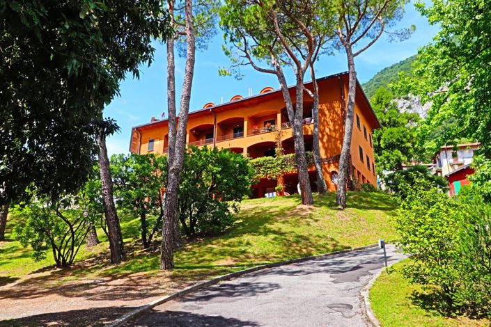 Image No.12-2 Bed Apartment for sale