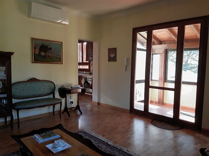 Image No.5-4 Bed Property for sale