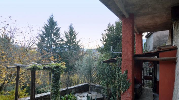 Image No.17-4 Bed House for sale