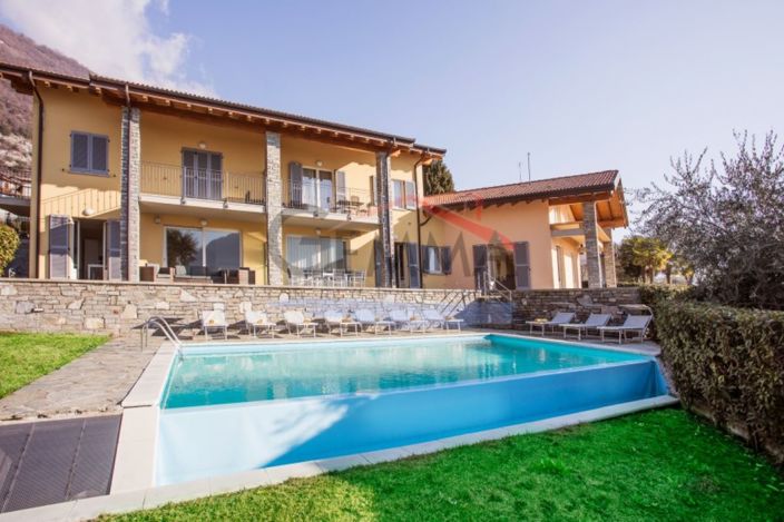 Image No.12-5 Bed Villa for sale